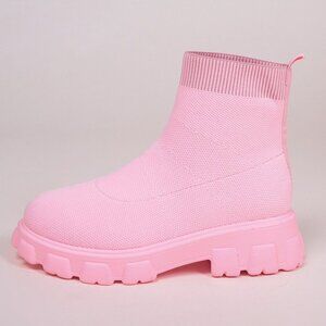 Mesh Knit Round Toe Platform Sock Boots in Pink